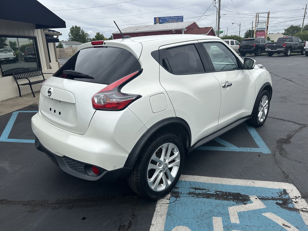 2017 Nissan JUKE Located at Curtis Auto Sales Indianapolis light-box-slides