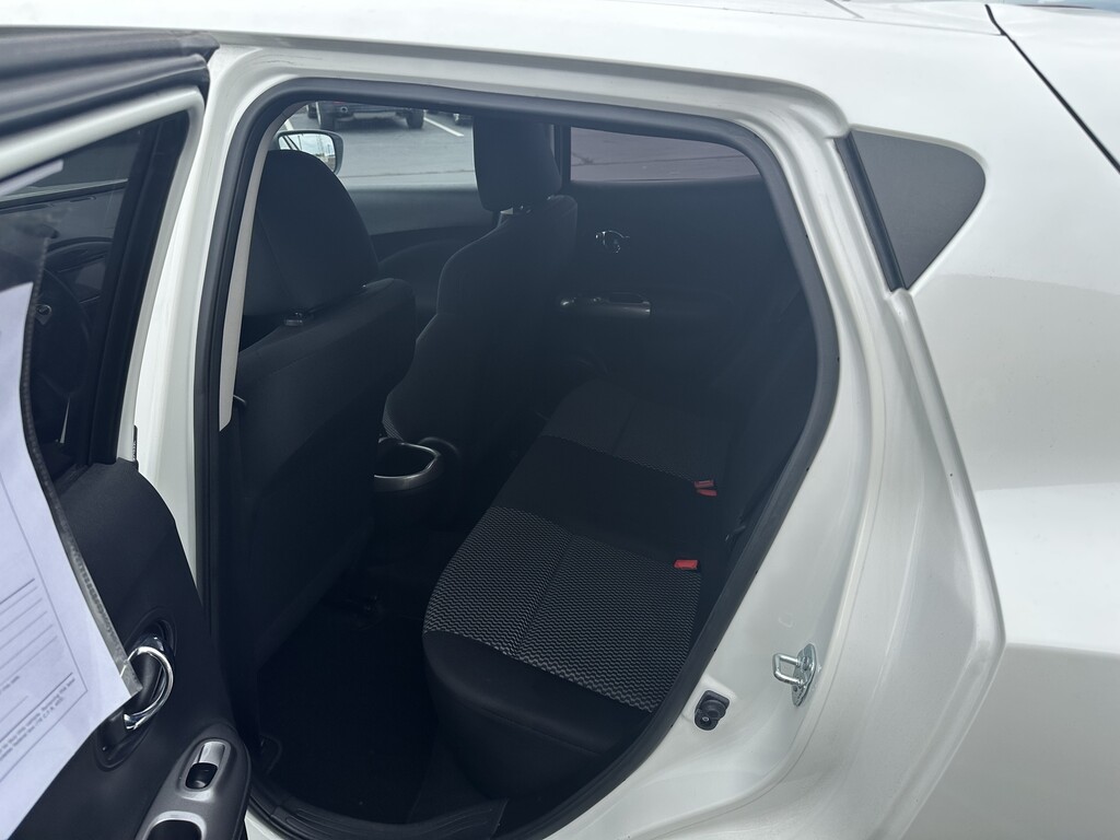 2017 Nissan JUKE Located at Curtis Auto Sales Indianapolis light-box-slides