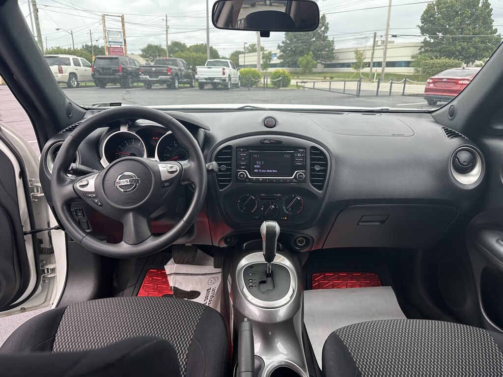 2017 Nissan JUKE Located at Curtis Auto Sales Indianapolis light-box-slides