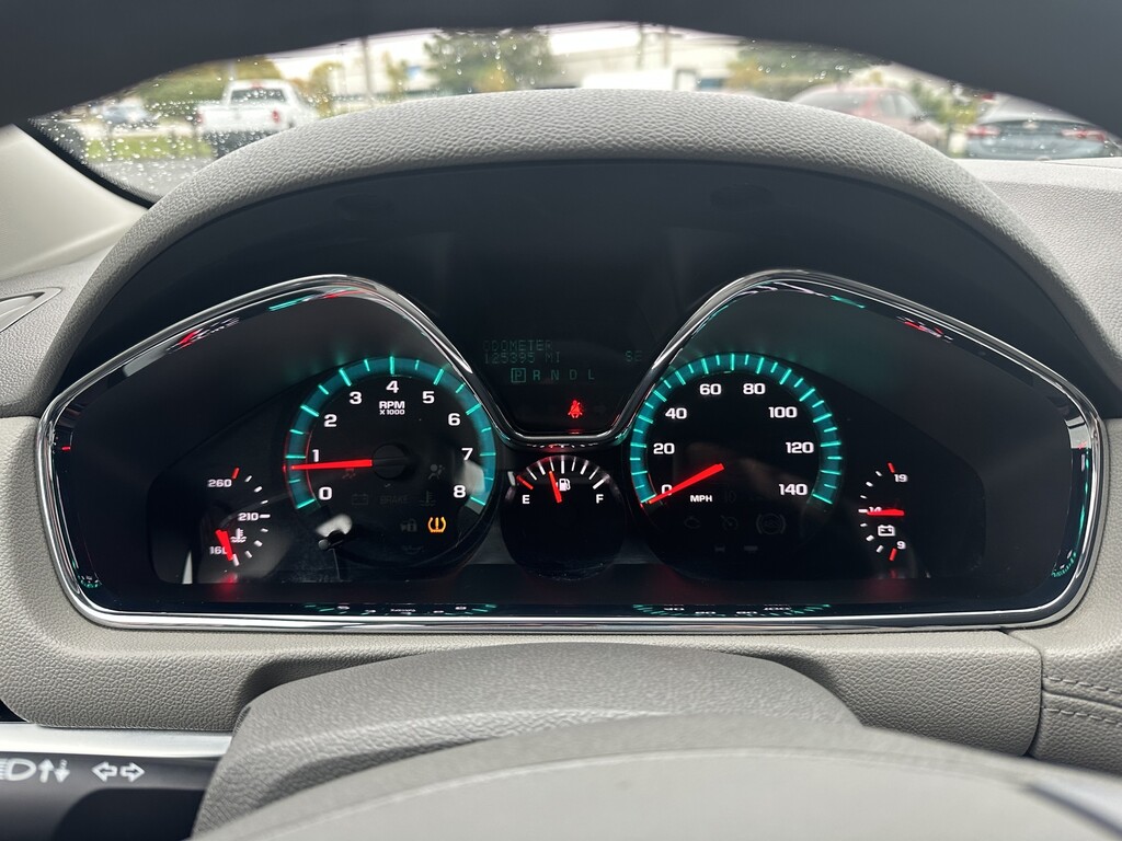 2017 Chevrolet TRAVERSE Located at Curtis Auto Sales Indianapolis slide-image