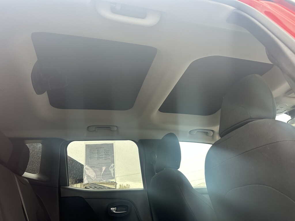 2016 Jeep RENEGADE Located at Curtis Auto Sales Indianapolis slide-image