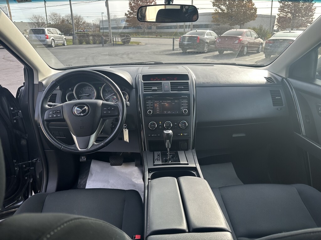 2014 Mazda CX-9 Located at Curtis Auto Sales Indianapolis light-box-slides