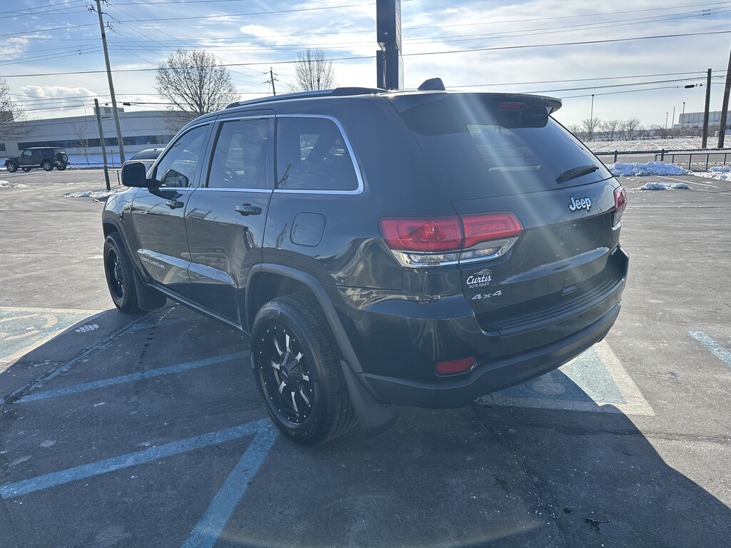 2015 Jeep GRAND CHER Located at Curtis Auto Sales Indianapolis slide-image