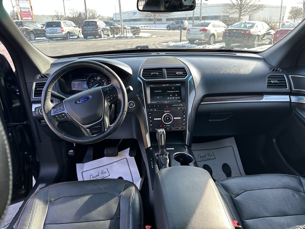 2016 Ford Explorer Located at Curtis Auto Sales Indianapolis slide-image