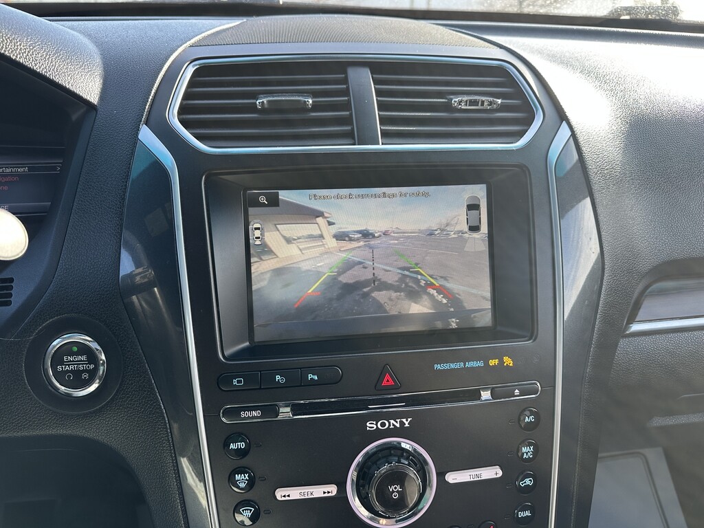 2016 Ford Explorer Located at Curtis Auto Sales Indianapolis slide-image