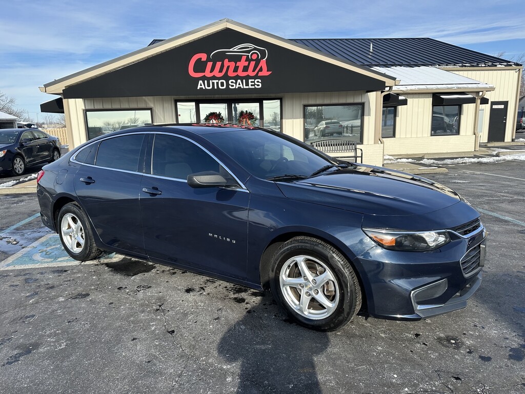 2018 Chevrolet MALIBU Located at Curtis Auto Sales Indianapolis slide-image