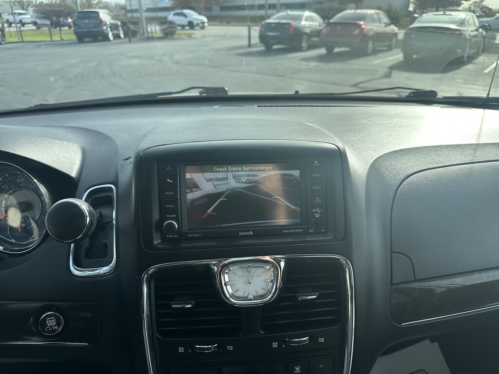 2016 Chrysler TOWN COUNTRY TOURI Located at Curtis Auto Sales Indianapolis light-box-slides