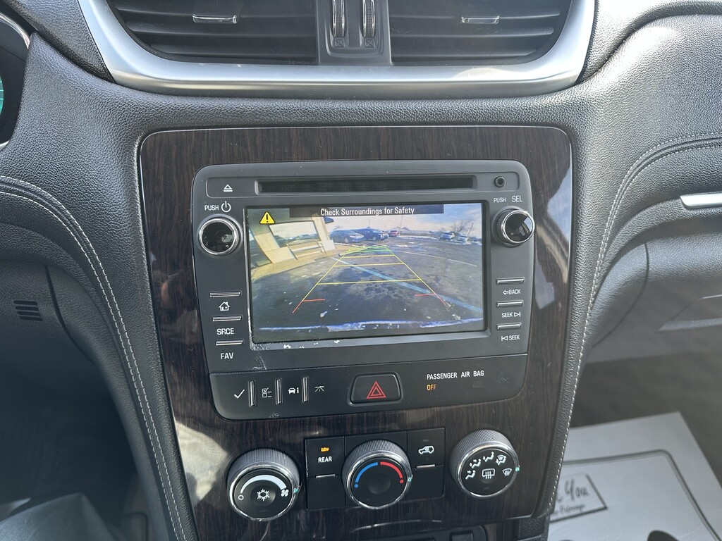 2017 Chevrolet TRAVERSE Located at Curtis Auto Sales Indianapolis light-box-slides