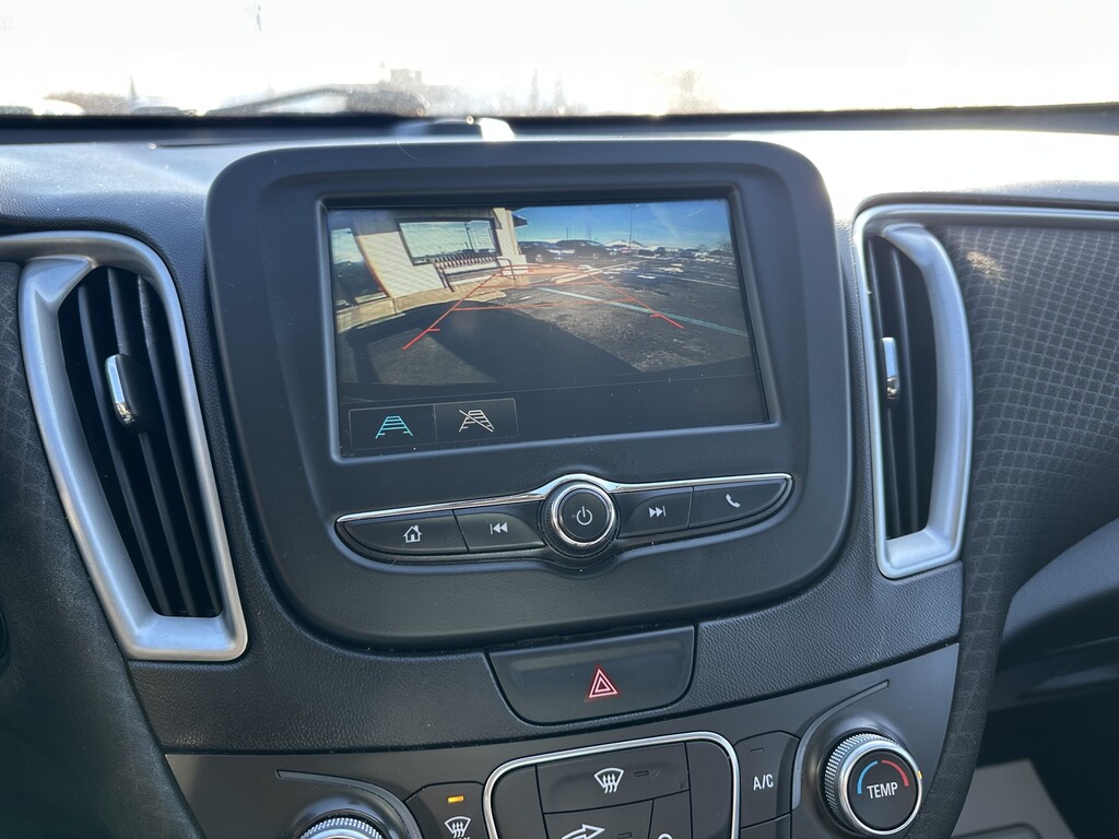 2017 Chevrolet MALIBU Located at Curtis Auto Sales Indianapolis slide-image