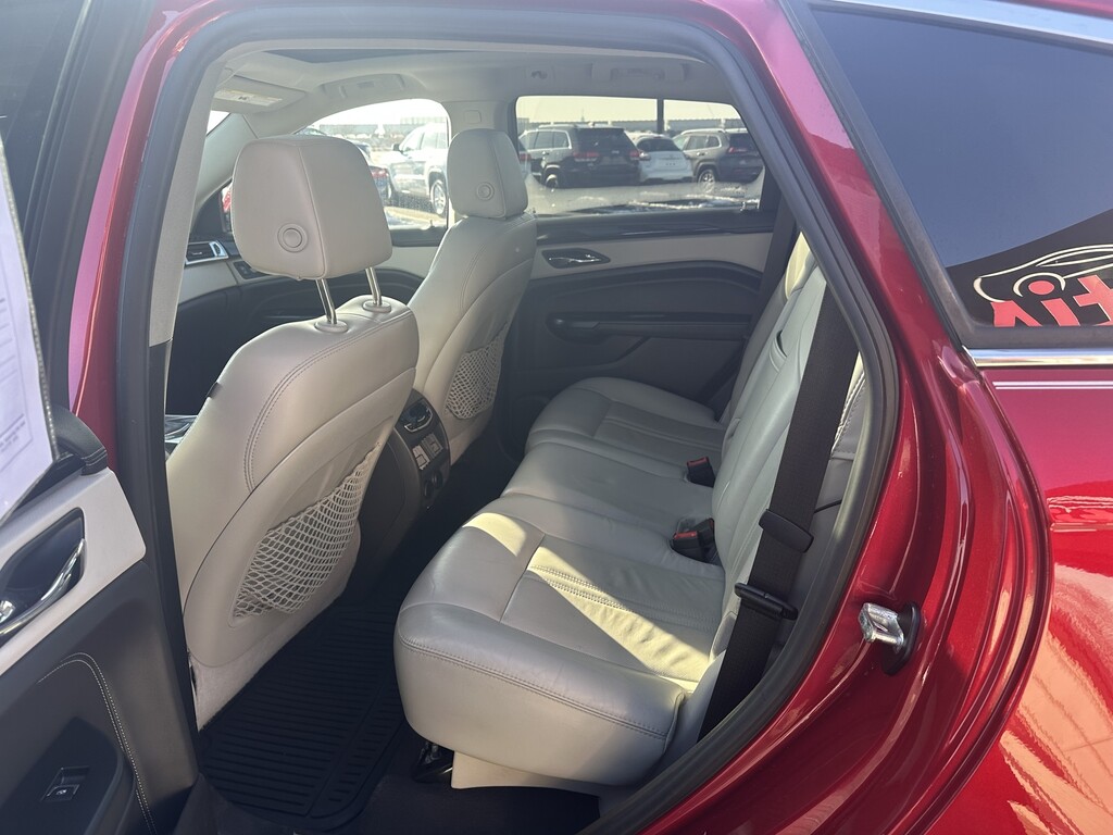 2016 Cadillac SRX Located at Curtis Auto Sales Indianapolis slide-image