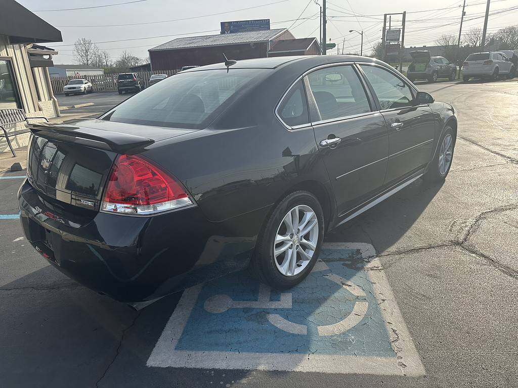 2012 Chevrolet IMPALA Located at Curtis Auto Sales Indianapolis light-box-slides