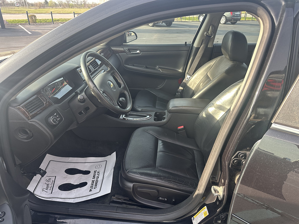 2012 Chevrolet IMPALA Located at Curtis Auto Sales Indianapolis light-box-slides