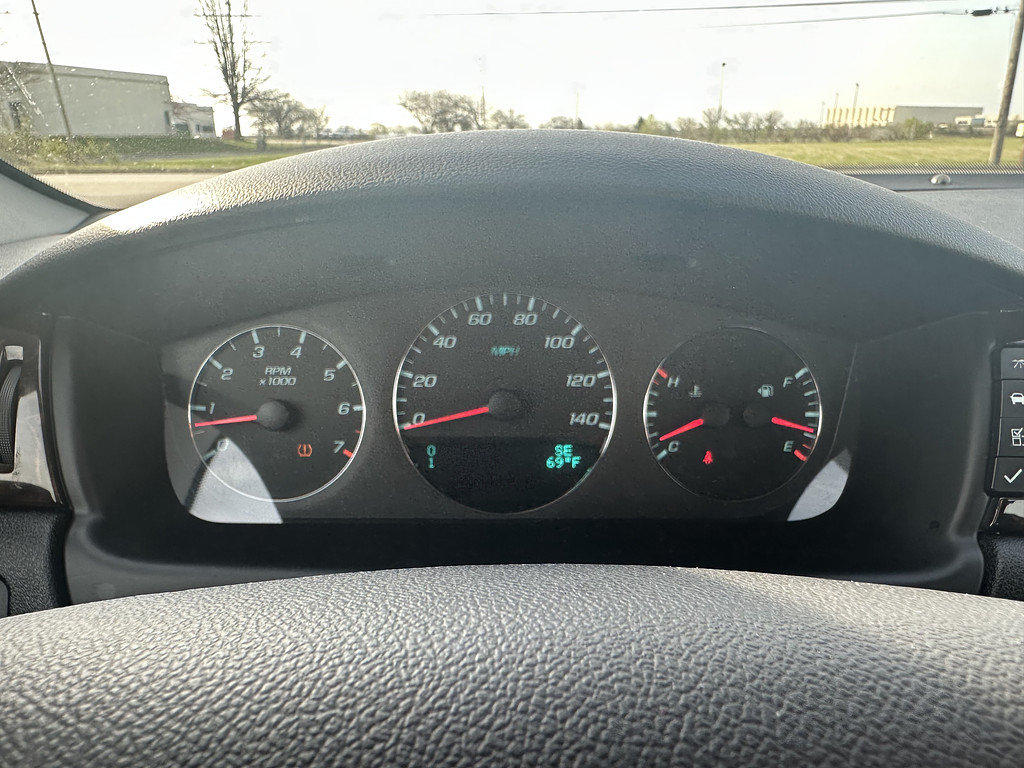 2012 Chevrolet IMPALA Located at Curtis Auto Sales Indianapolis light-box-slides