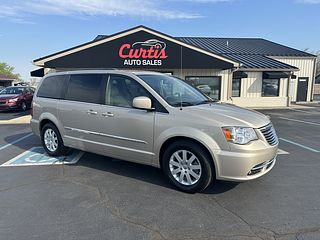 Thumbnail - 2014 Chrysler TOWN COUNTRY TOURI