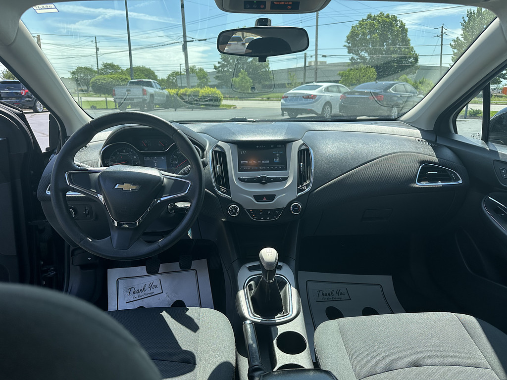 2017 Chevrolet CRUZE Located at Curtis Auto Sales Indianapolis light-box-slides