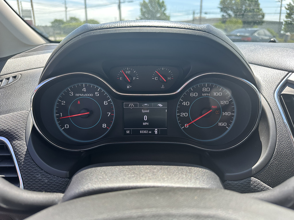 2017 Chevrolet CRUZE Located at Curtis Auto Sales Indianapolis slide-image