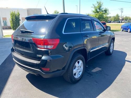 2012 Jeep GRAND CHEROKEE Located at Curtis Auto Sales Avon light-box-slides