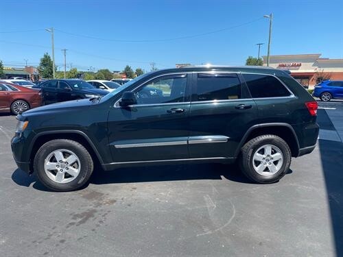 2012 Jeep GRAND CHEROKEE Located at Curtis Auto Sales Avon slide-image