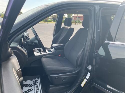 2012 Jeep GRAND CHEROKEE Located at Curtis Auto Sales Avon slide-image