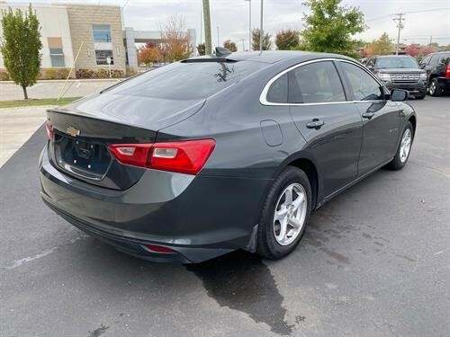2017 Chevrolet MALIBU Located at Curtis Auto Sales Avon slide-image