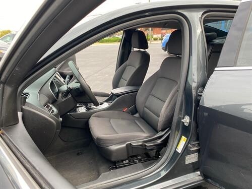 2017 Chevrolet MALIBU Located at Curtis Auto Sales Avon slide-image