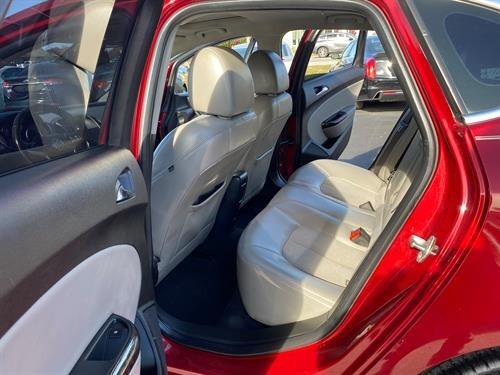 2016 Buick VERANO Located at Curtis Auto Sales Avon slide-image