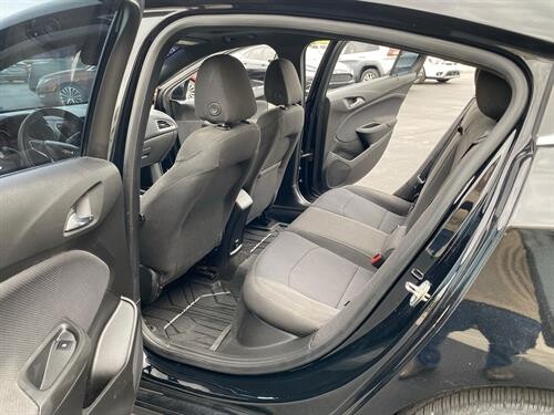 2018 Chevrolet CRUZE Located at Curtis Auto Sales Avon slide-image