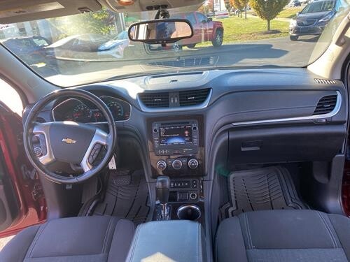2017 Chevrolet TRAVERSE Located at Curtis Auto Sales Avon light-box-slides