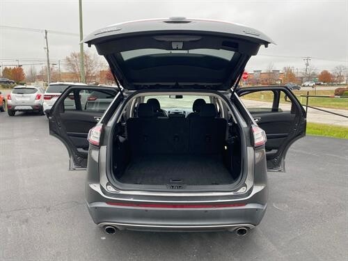 2016 Ford EDGE Located at Curtis Auto Sales Avon slide-image