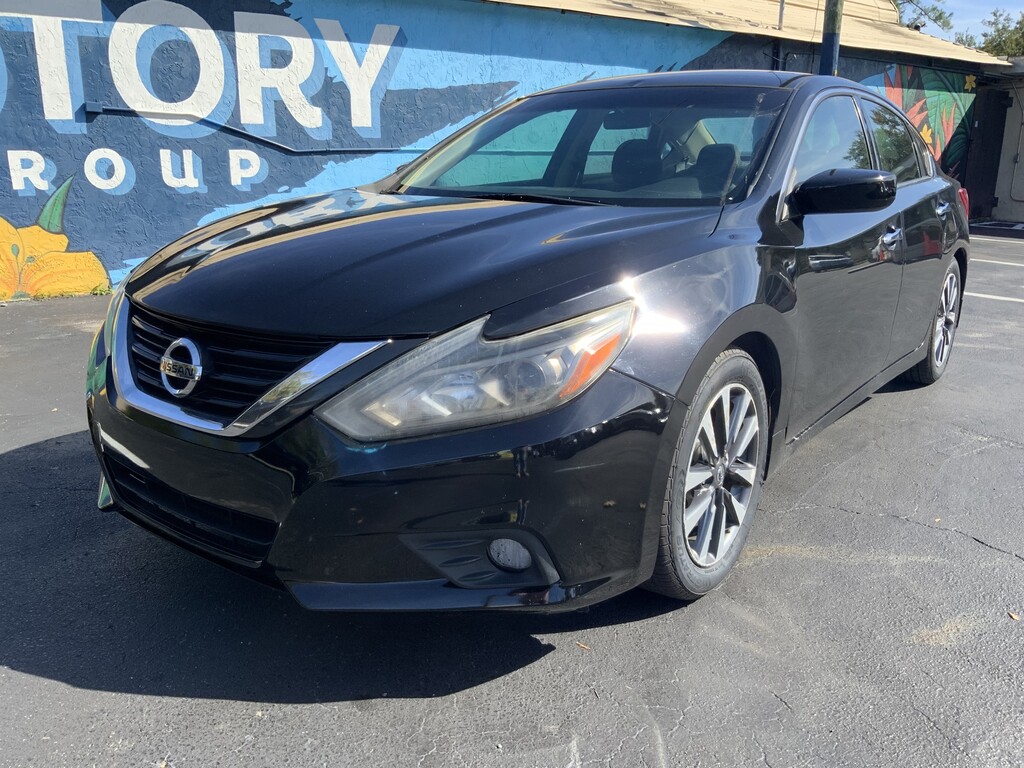 2017 Nissan Altima SV