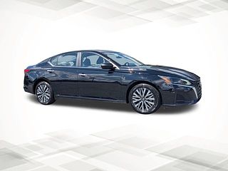 Thumbnail - 2024 Nissan Altima