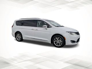 Thumbnail - 2019 Chrysler Pacifica