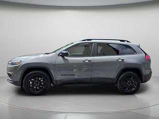 Thumbnail - 2023 Jeep Cherokee