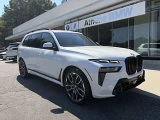 Thumbnail - 2027 BMW X7