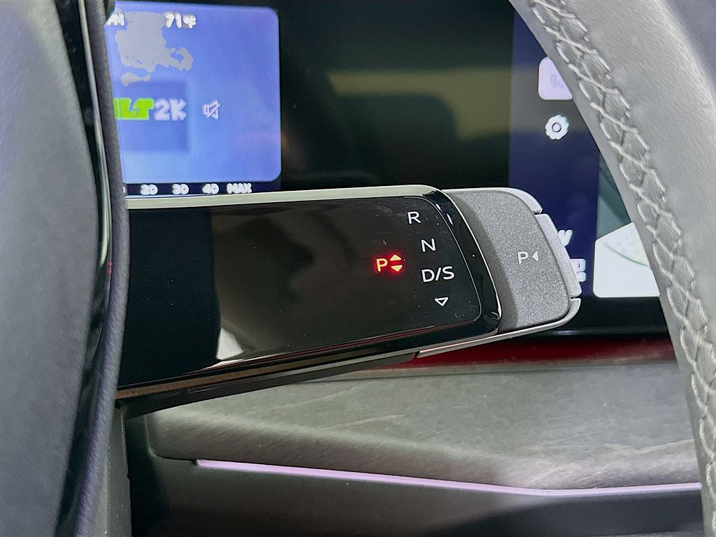 slide-image
