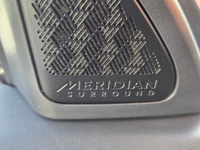 slide-image