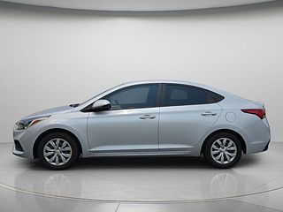 Thumbnail - 2022 Hyundai Accent