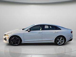 Thumbnail - 2022 Kia K5