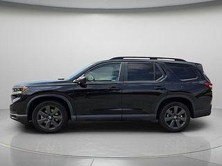 Thumbnail - 2023 Honda Pilot