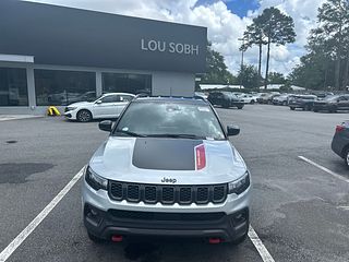 Thumbnail - 2024 Jeep Compass