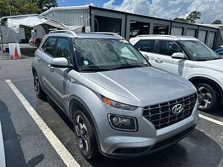 Thumbnail - 2026 Hyundai Venue