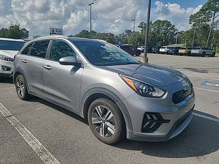 Thumbnail - 2022 Kia Niro plug-in hybrid
