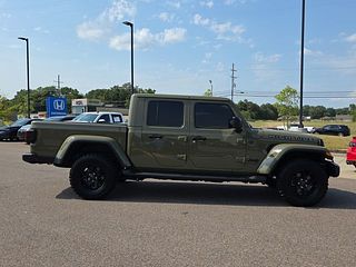Thumbnail - 2025 Jeep Gladiator