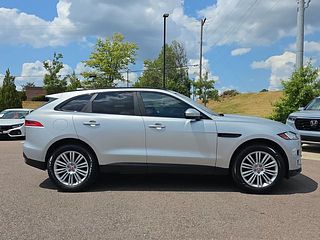 Thumbnail - 2018 Jaguar F-PACE