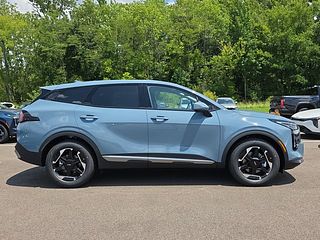 Thumbnail - 2027 Kia Sportage hybrid