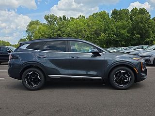 Thumbnail - 2027 Kia Sportage hybrid