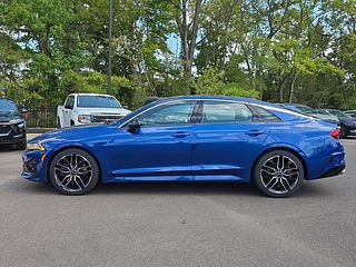 Thumbnail - 2023 Kia K5