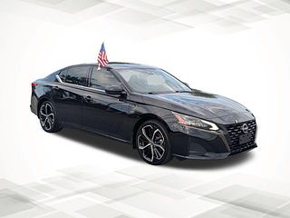 Thumbnail - 2023 Nissan Altima