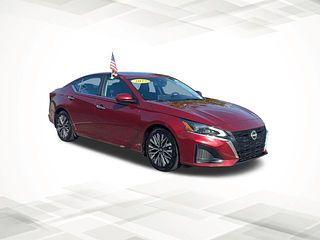 Thumbnail - 2023 Nissan Altima