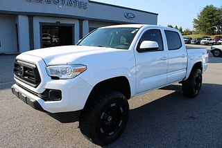 Thumbnail - 2021 Toyota Tacoma